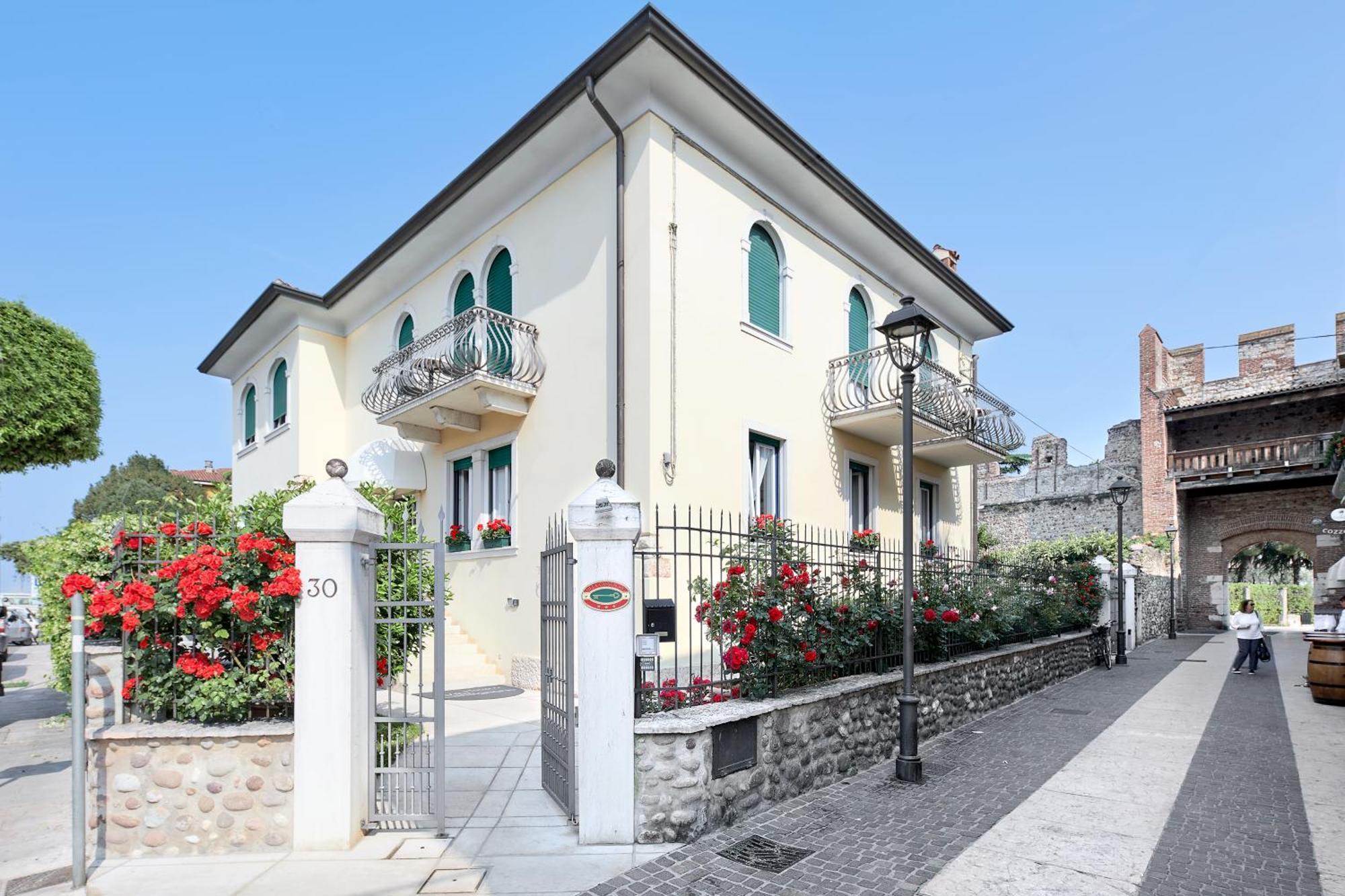 Hotel Villa Cansignorio Lazise Luaran gambar